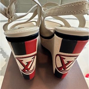 Sexy Louis Vuitton Wedge Heel • Size 41